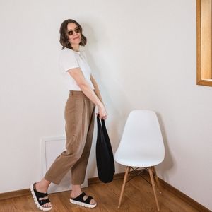 Everlane Put Together Pleat Pant